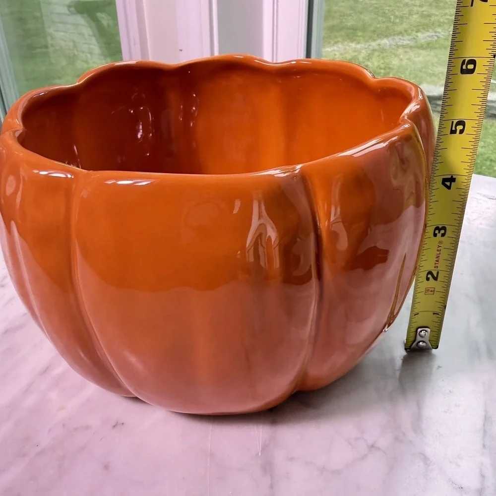 Pottery Barn Rustic Pumpkin Ceramic Serving Bowl Orange Halloween Fall 8